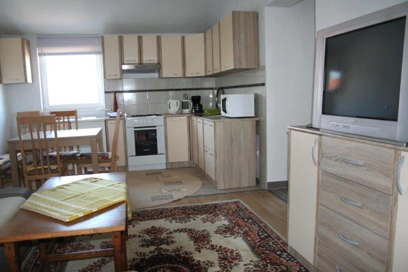 App Dzafic Apartment Vrh  Exterior photo